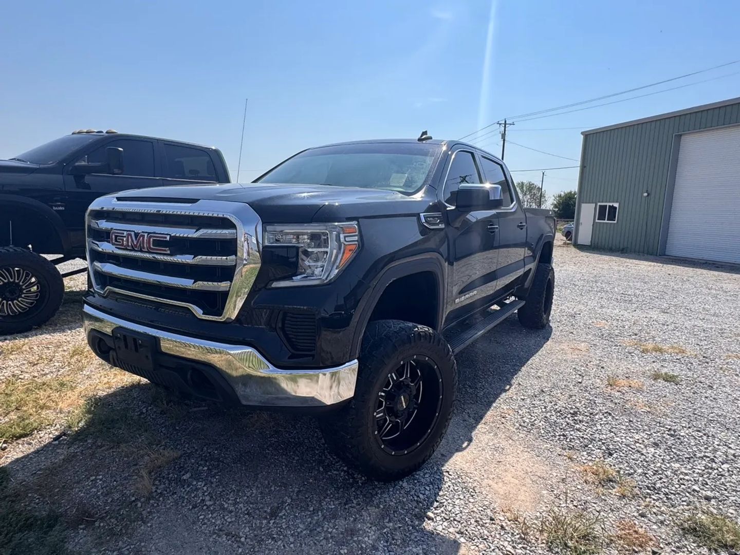 gmc sierra 1500 limited 2022 1GTU9BED2NZ145395 image gmc sierra 1500 limited 2022 1GTU9BED2NZ145395 image